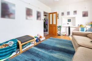 Sitting Room- click for photo gallery